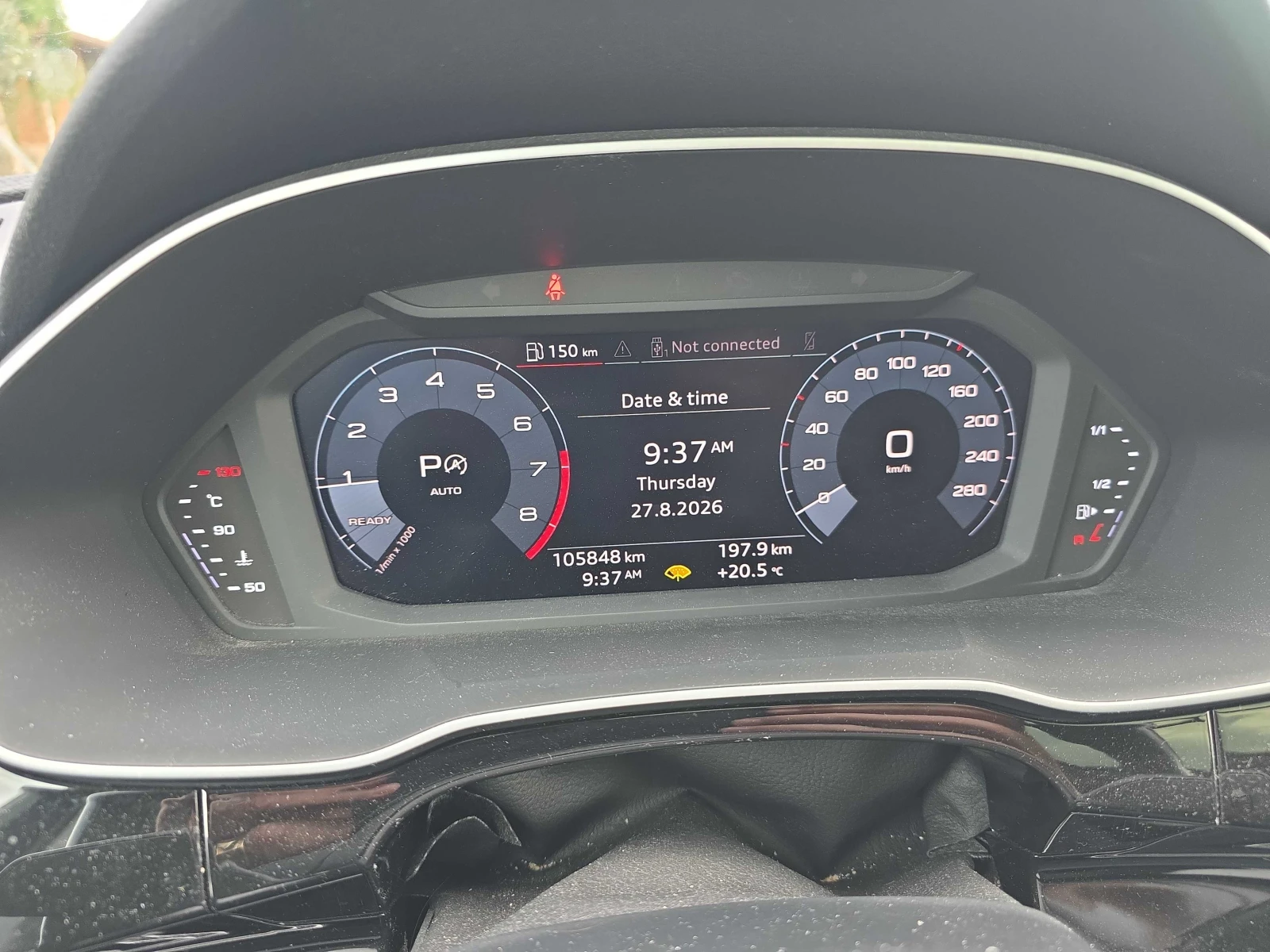 Audi Q3 * Komfort * CARFAX * БЕЗ ПЪРВОНАЧАЛНА ВНОСКА, снимка 8 - Автомобили и джипове - 56056666