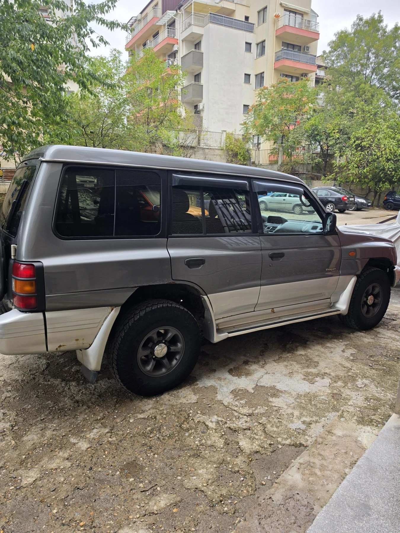 Mitsubishi Pajero, снимка 3 - Автомобили и джипове - 56271294