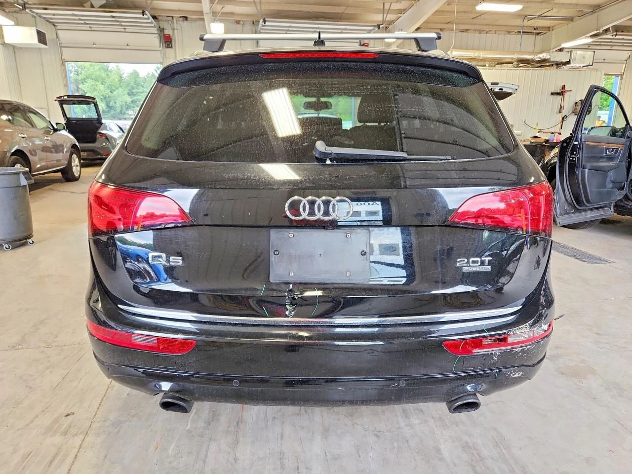 Audi Q5 2.0l Premium Plus, снимка 6 - Автомобили и джипове - 56349886