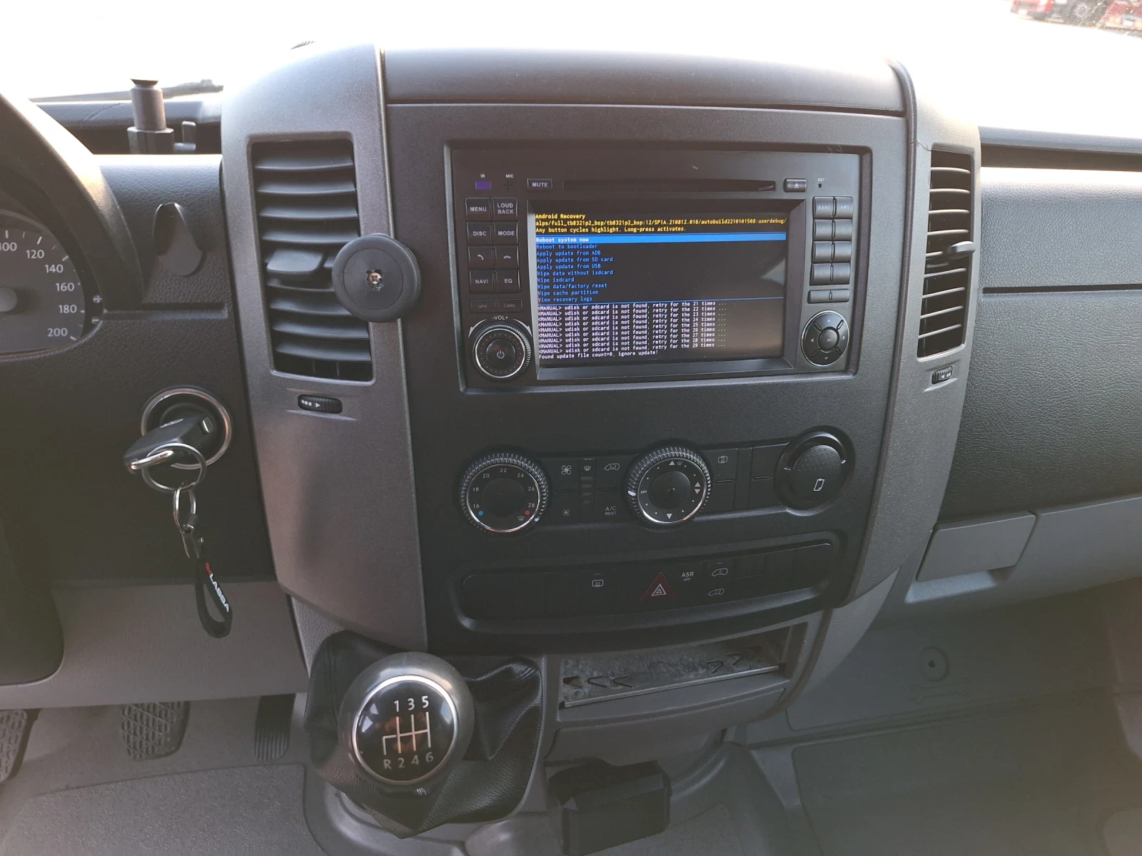 VW Crafter 2.0tdi | Mobile.bg   15