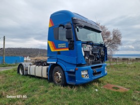 Iveco Stralis ADR + втори двигател от евро3, снимка 1 - Камиони - 45062674