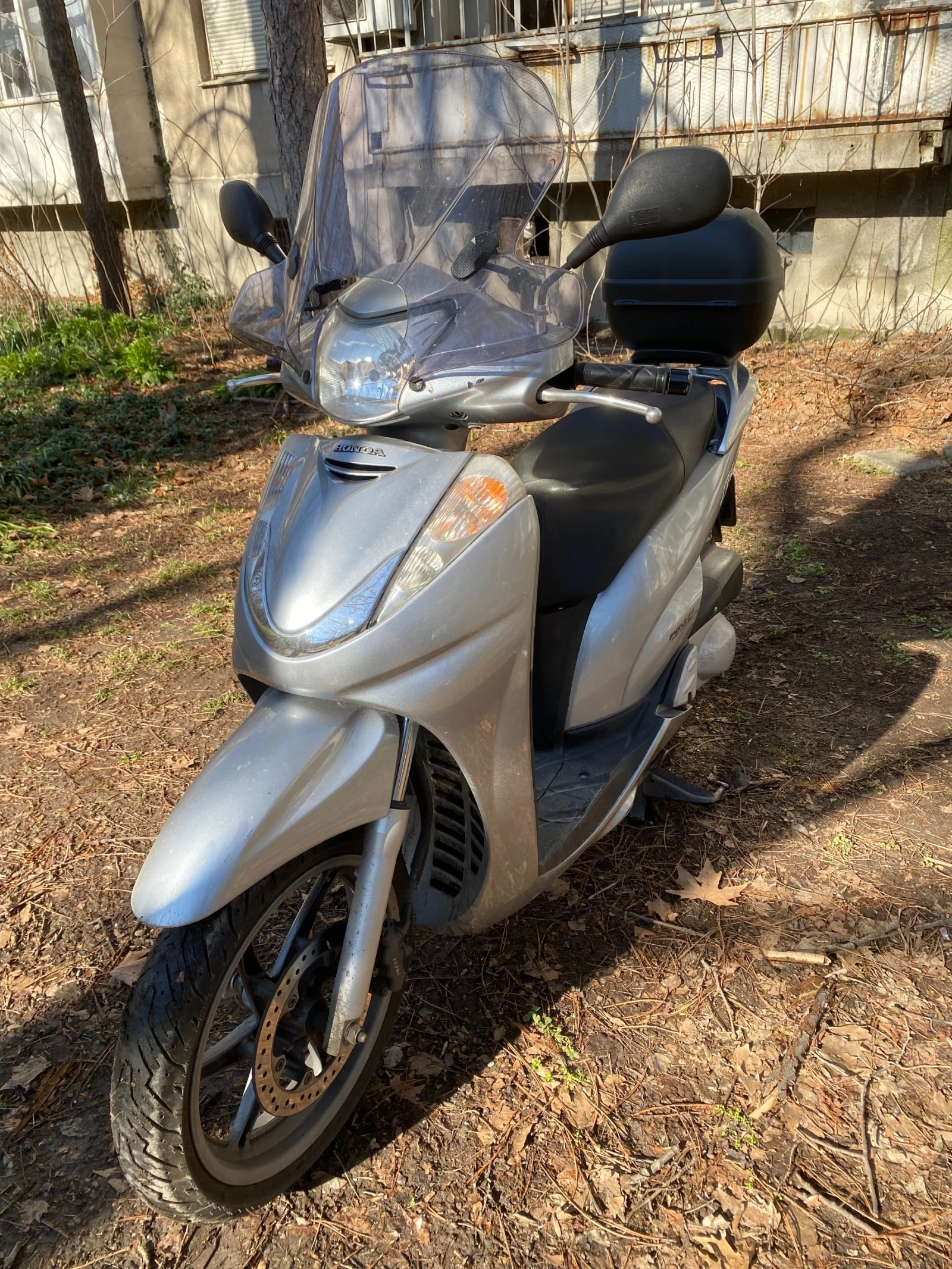 Honda Sh 300 - изображение 5