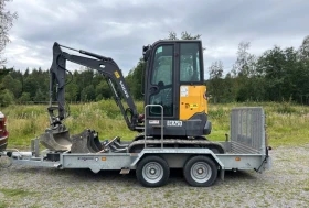 Багер Volvo ECR25D, снимка 5