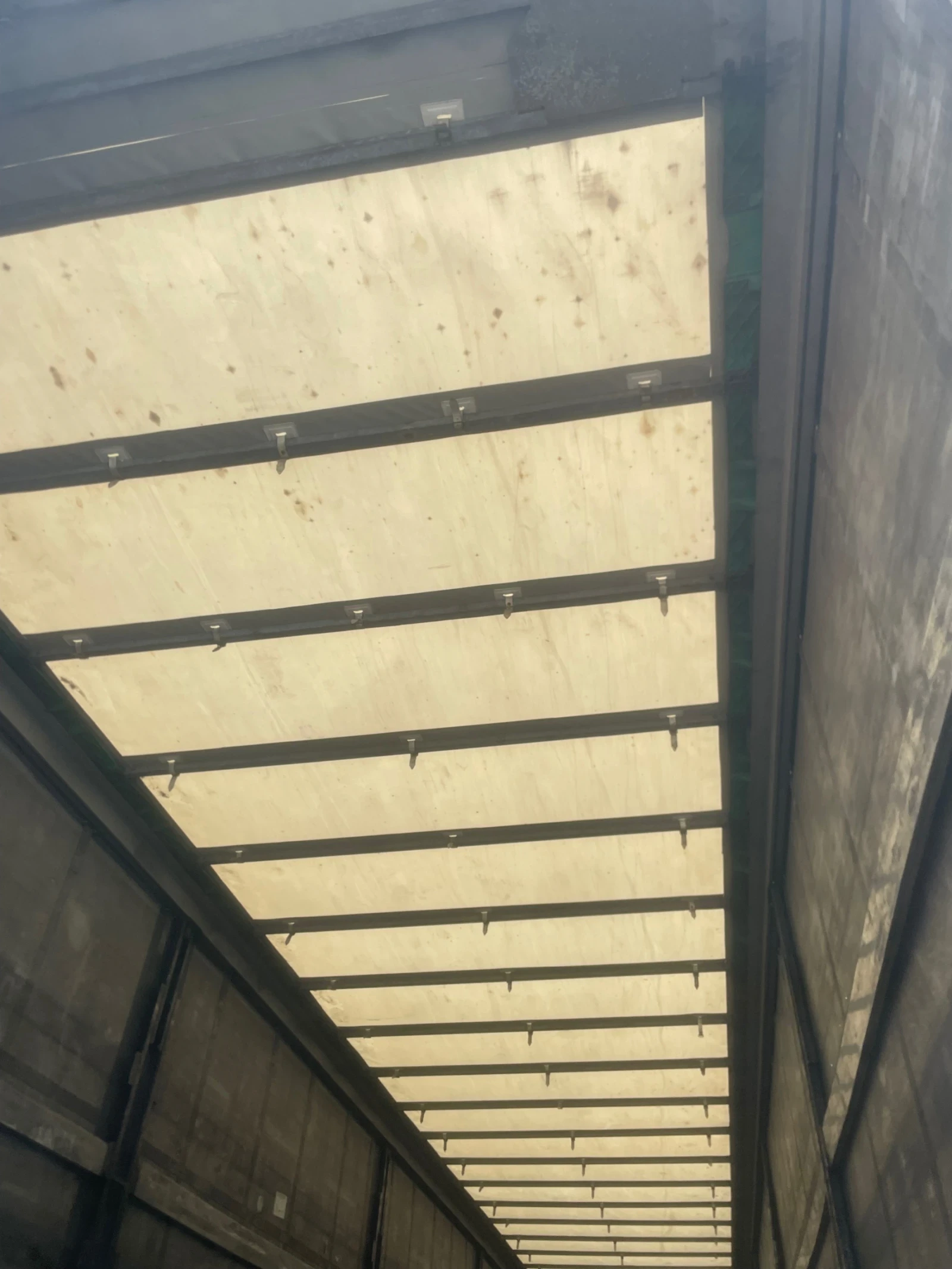 ����������� Krone | Mobile.bg � ����������� 5