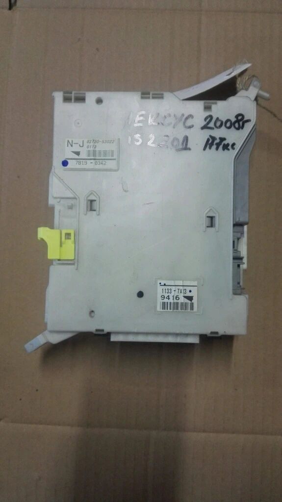 бушонно табло Лексус ИС220