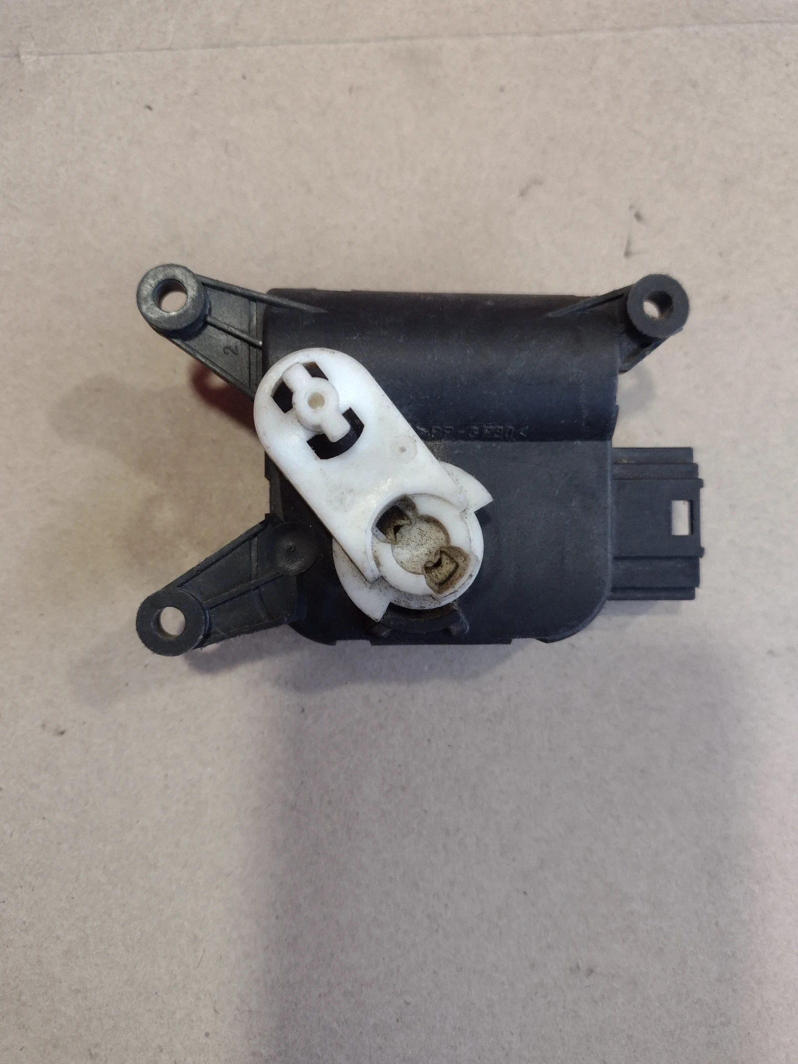 0132801363  a  Volkswagen Passat B6,  Golf V Plus CZ116880-2872 | Mobile.bg   2