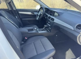 Mercedes-Benz C 220, снимка 7