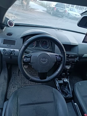 Opel Astra 1.6 turbo , снимка 9
