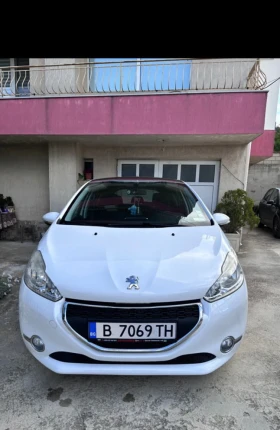 Peugeot 208  - [1] 