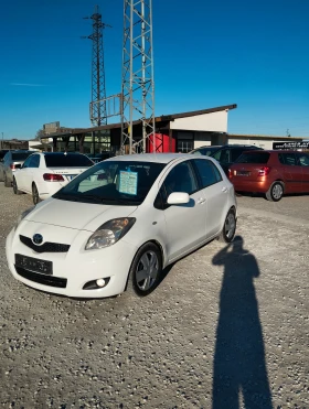 Toyota Yaris БЕНЗИН 1.33 100к.с.6 СКОРОСТИ , снимка 3