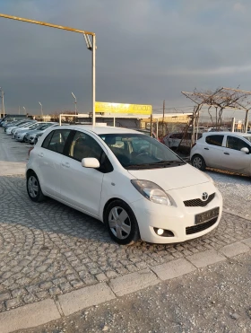 Обява за продажба на Toyota Yaris БЕНЗИН 1.33 100к.с.6 СКОРОСТИ  ~8 890 лв. - изображение 8