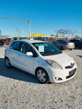 Toyota Yaris БЕНЗИН 1.33 100к.с.6 СКОРОСТИ , снимка 9