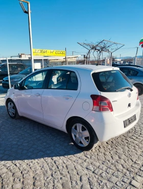 Toyota Yaris БЕНЗИН 1.33 100к.с.6 СКОРОСТИ , снимка 6