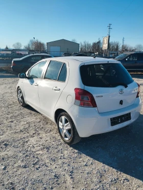 Toyota Yaris БЕНЗИН 1.33 100к.с.6 СКОРОСТИ , снимка 16