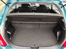 Toyota Yaris 1.0i, снимка 12