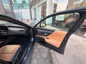 ����� �� �������� �� Lexus ES 300 Luxury 