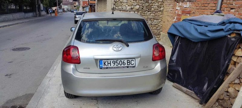 Toyota Auris, снимка 3 - Автомобили и джипове - 47020096