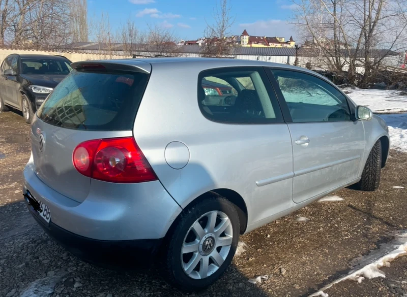 VW Golf 1.6 6 скорости, снимка 6 - Автомобили и джипове - 49382944