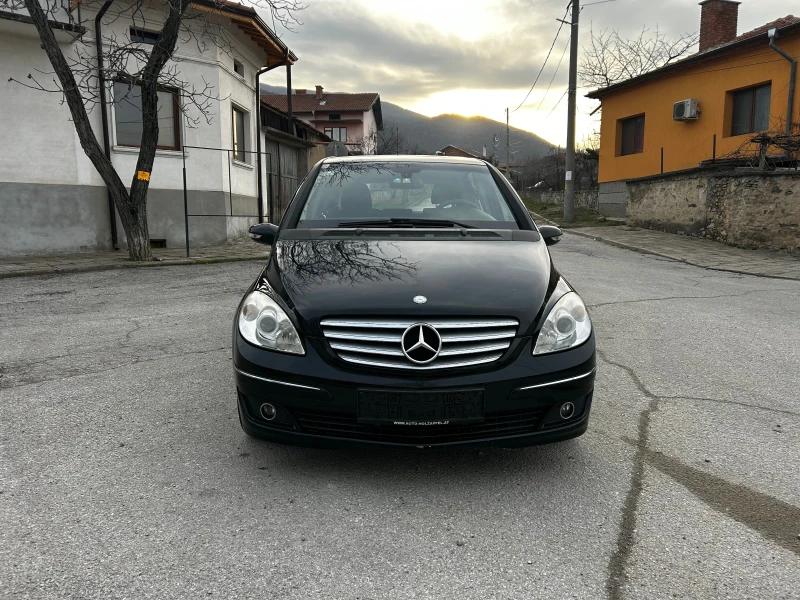 Mercedes-Benz B 170 1.7i 116к.с.* КЛИМА* НАВИ* ПОДГРЕВ* , снимка 2 - Автомобили и джипове - 49504411