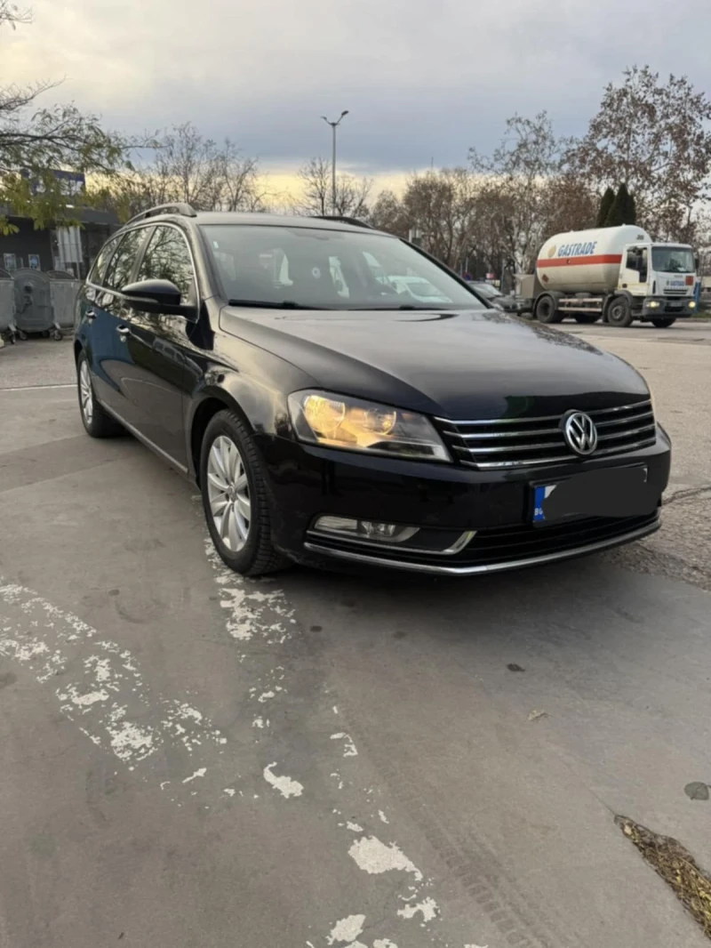 VW Passat, снимка 4 - Автомобили и джипове - 49605922