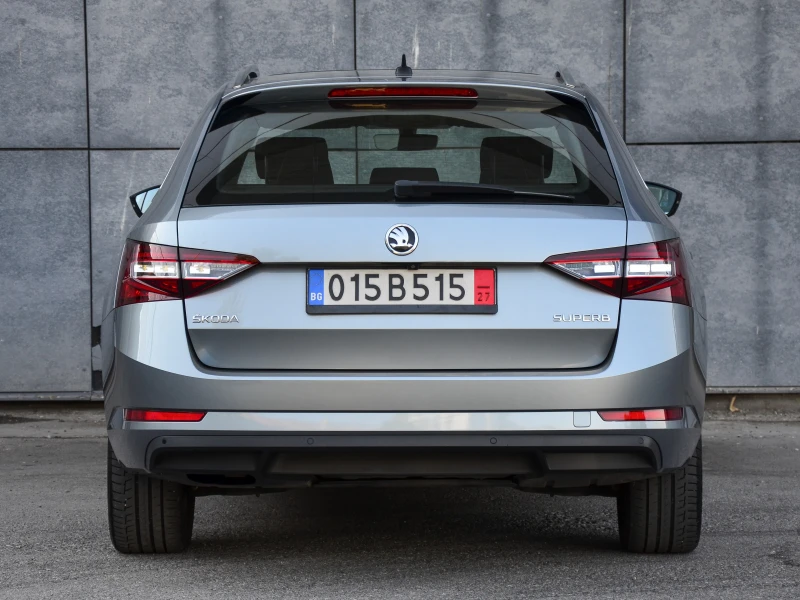 Skoda Superb 2.0 TDI , снимка 4 - Автомобили и джипове - 51608508