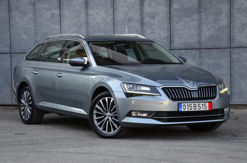 Skoda Superb 2.0 TDI , снимка 2 - Автомобили и джипове - 51608508