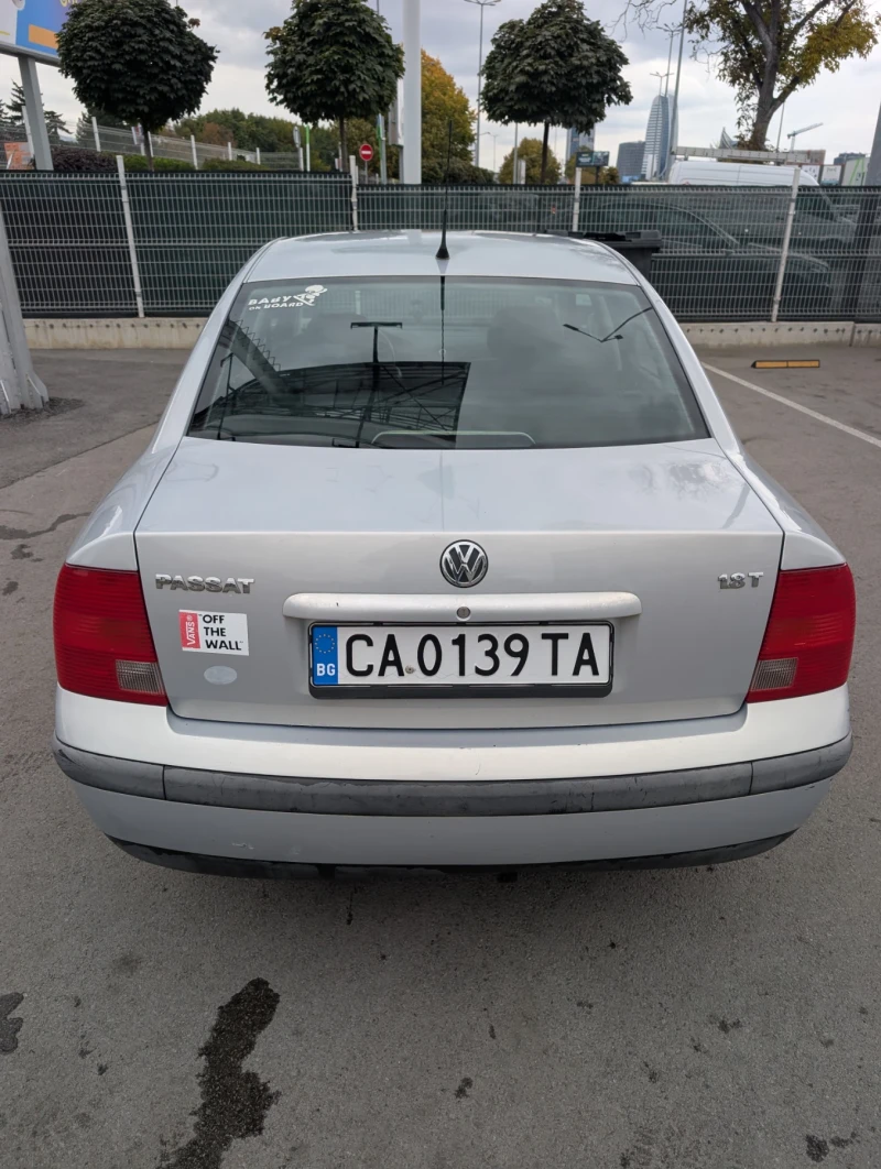 VW Passat 1.8T, снимка 3 - Автомобили и джипове - 52050198