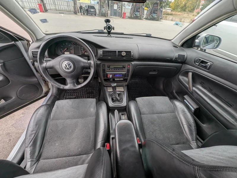 VW Passat 1.8T, снимка 6 - Автомобили и джипове - 52050198