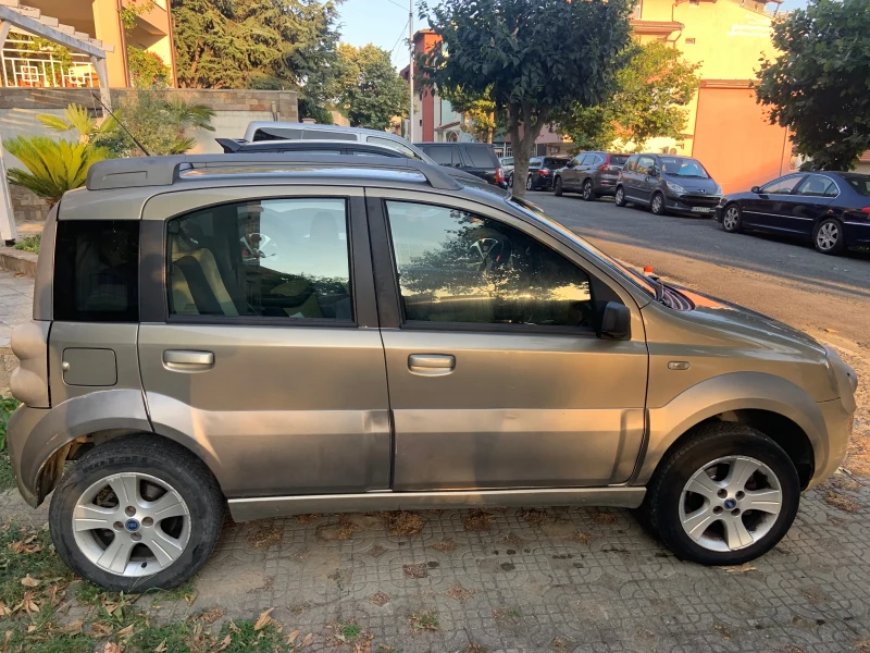 Fiat Panda Cross 4х4, снимка 6 - Автомобили и джипове - 52580102