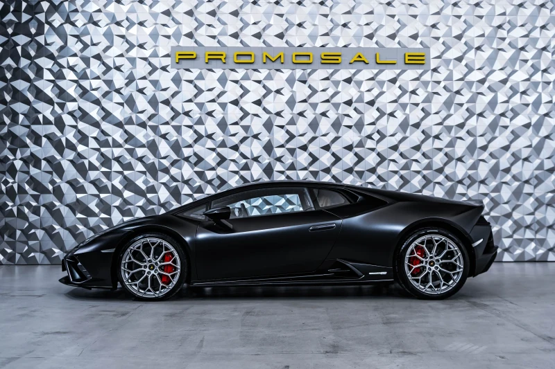 Lamborghini Huracan EVO RWD * Matt Black* Лизинг, снимка 3 - Автомобили и джипове - 52636129