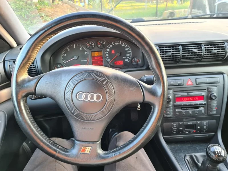 Audi A4 1.8Т AWT,Bose,S4, снимка 8 - Автомобили и джипове - 47659912