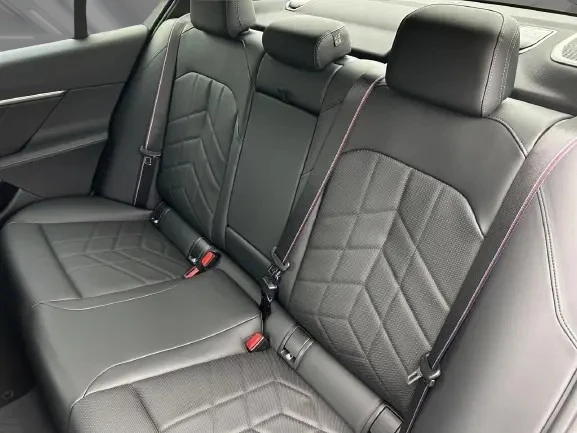 BMW 550 e xDrive M-Sport Pro = NEW = �������� | Mobile.bg � ����������� 12