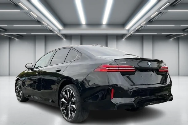 BMW 550 e xDrive M-Sport Pro = NEW = �������� | Mobile.bg � ����������� 2