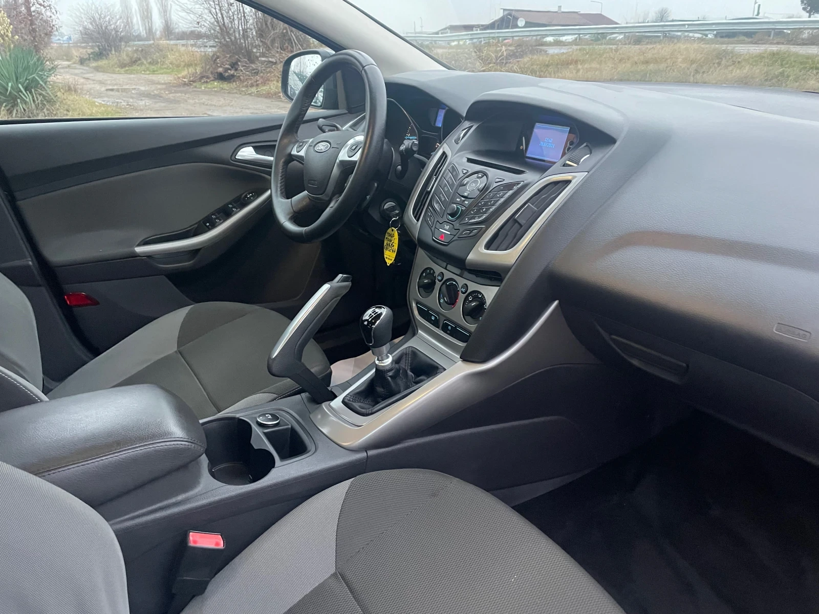 Ford Focus 1.6TDCI-95-ITALIA - изображение 5