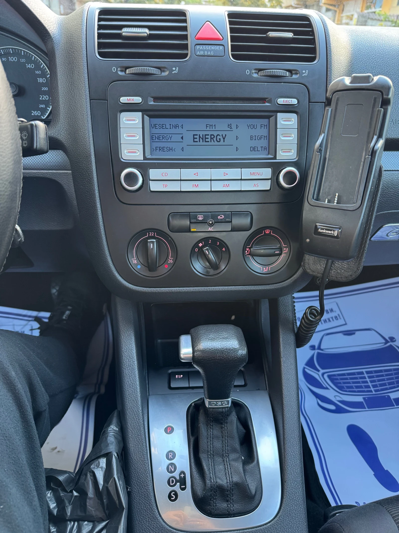 VW Golf 1.9TDI 105к.с. Автоматик DSG | Mobile.bg — изображение 15