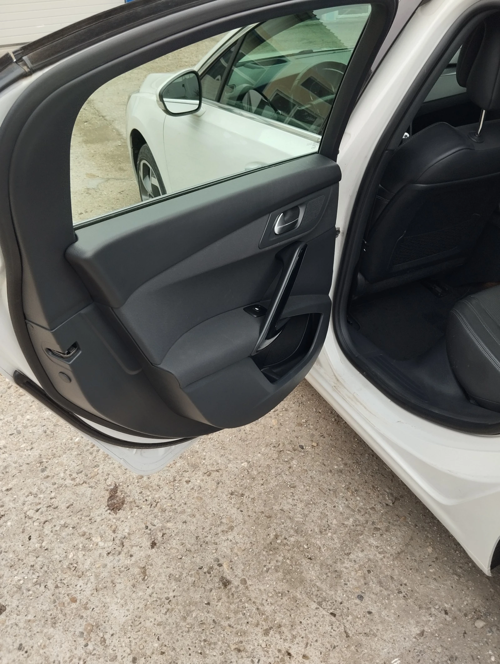 Peugeot 508 2.0 BlueHDI | Mobile.bg   10