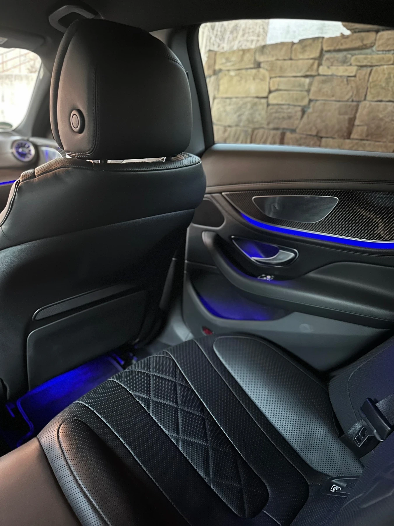 Mercedes-Benz CLS 400  - изображение 9