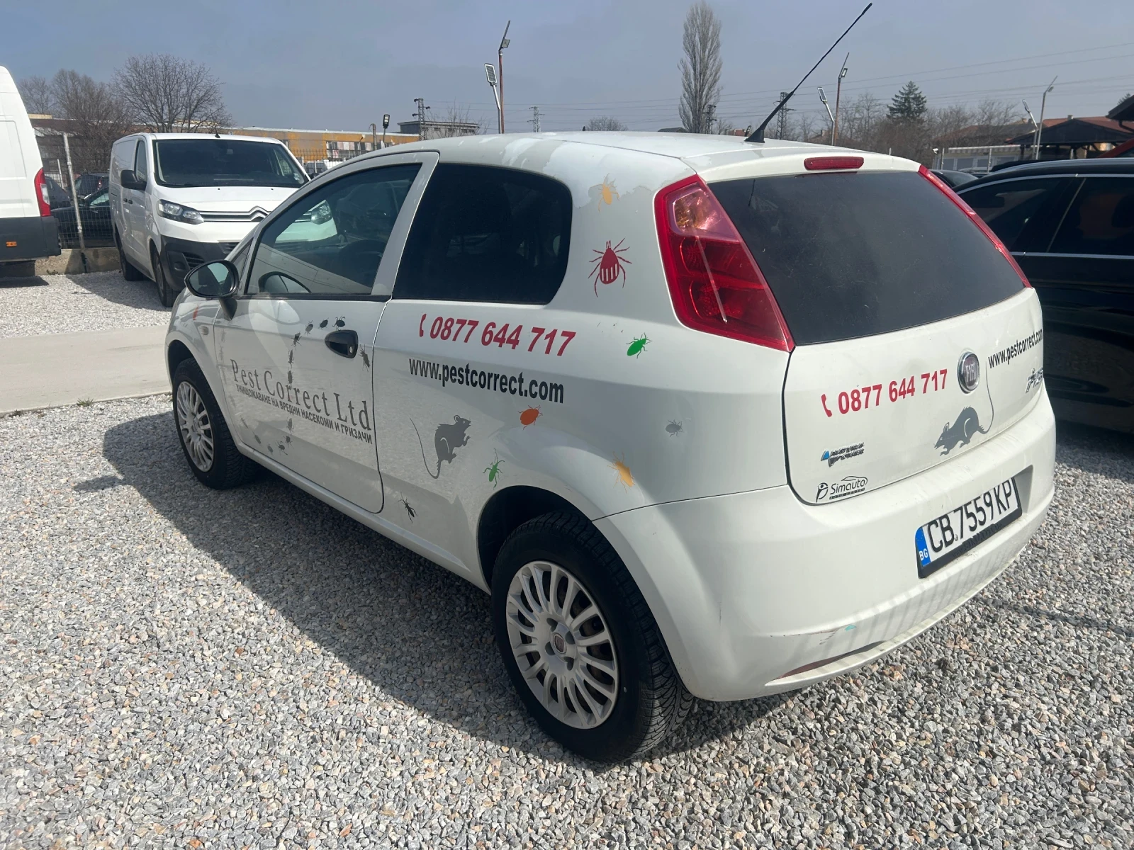 Fiat Punto 1.4 Van N1 Фабричен метан, снимка 2 - Автомобили и джипове - 53813517
