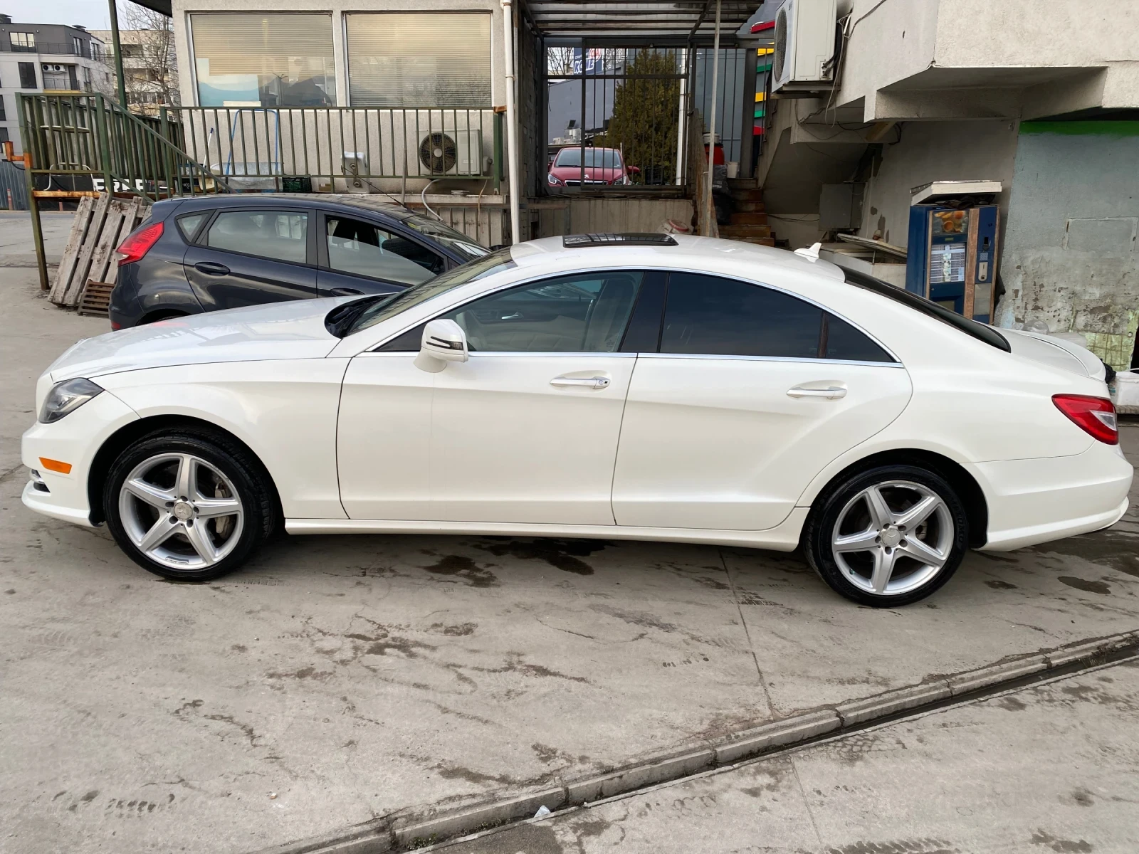 Mercedes-Benz CLS 550 4MATIC-AMG-LINE | Mobile.bg � ����������� 2