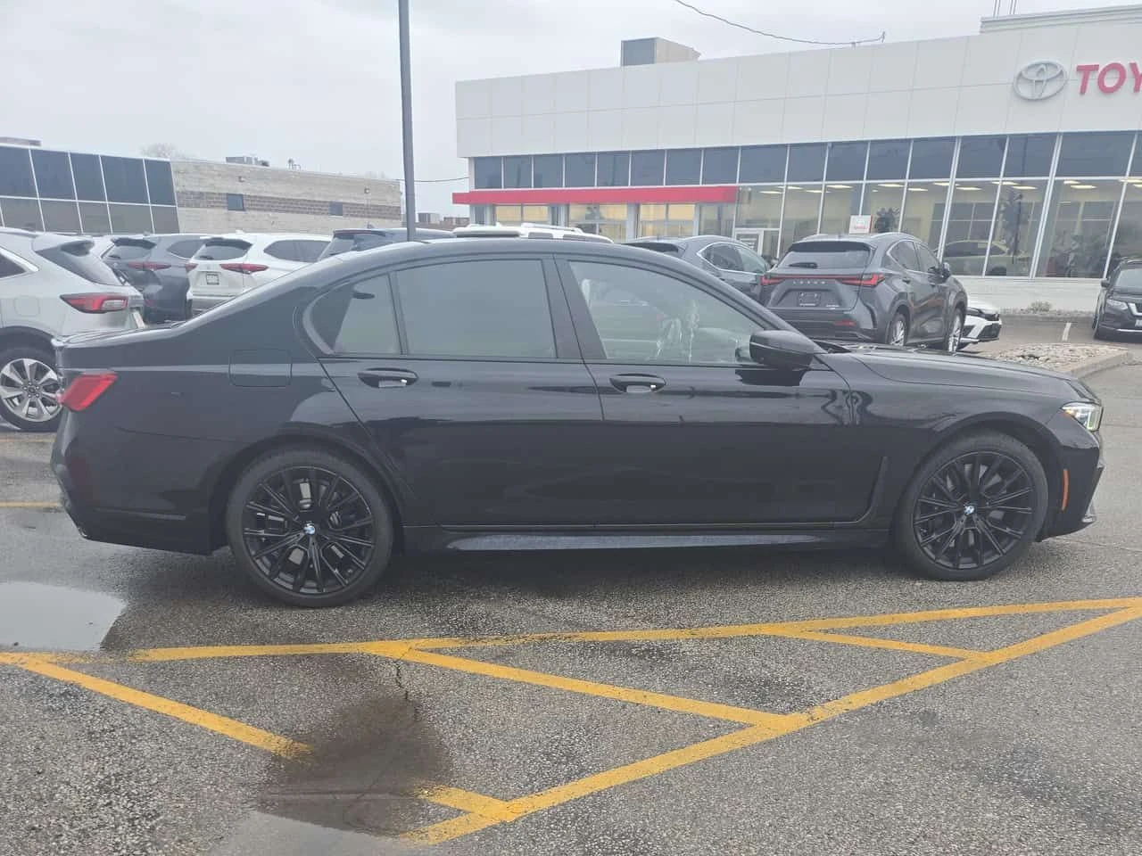 BMW 750 i xDrive/LASER/���������/��������/���������/360 | Mobile.bg � ����������� 3