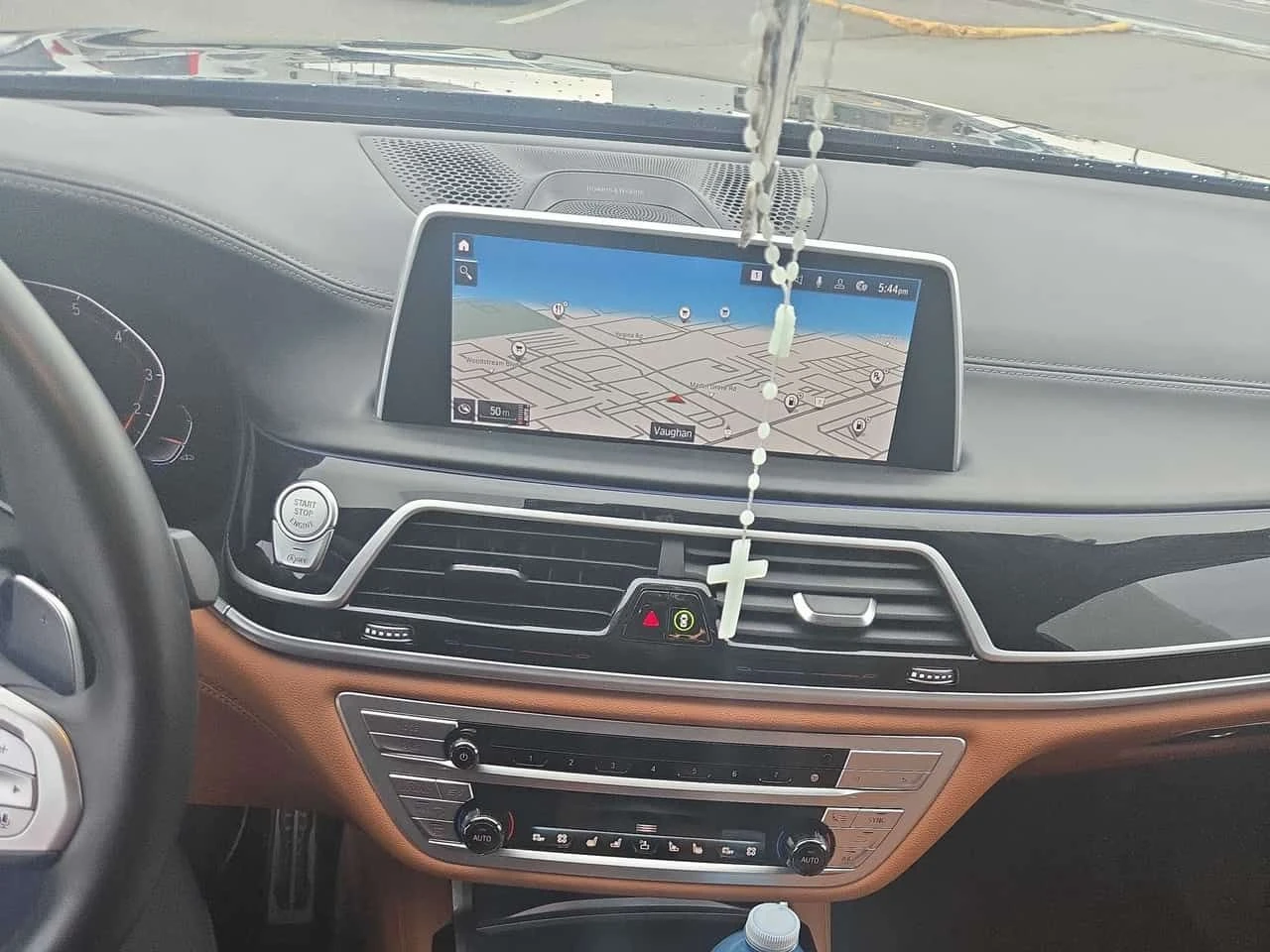 BMW 750 i xDrive/LASER/���������/��������/���������/360 | Mobile.bg � ����������� 7