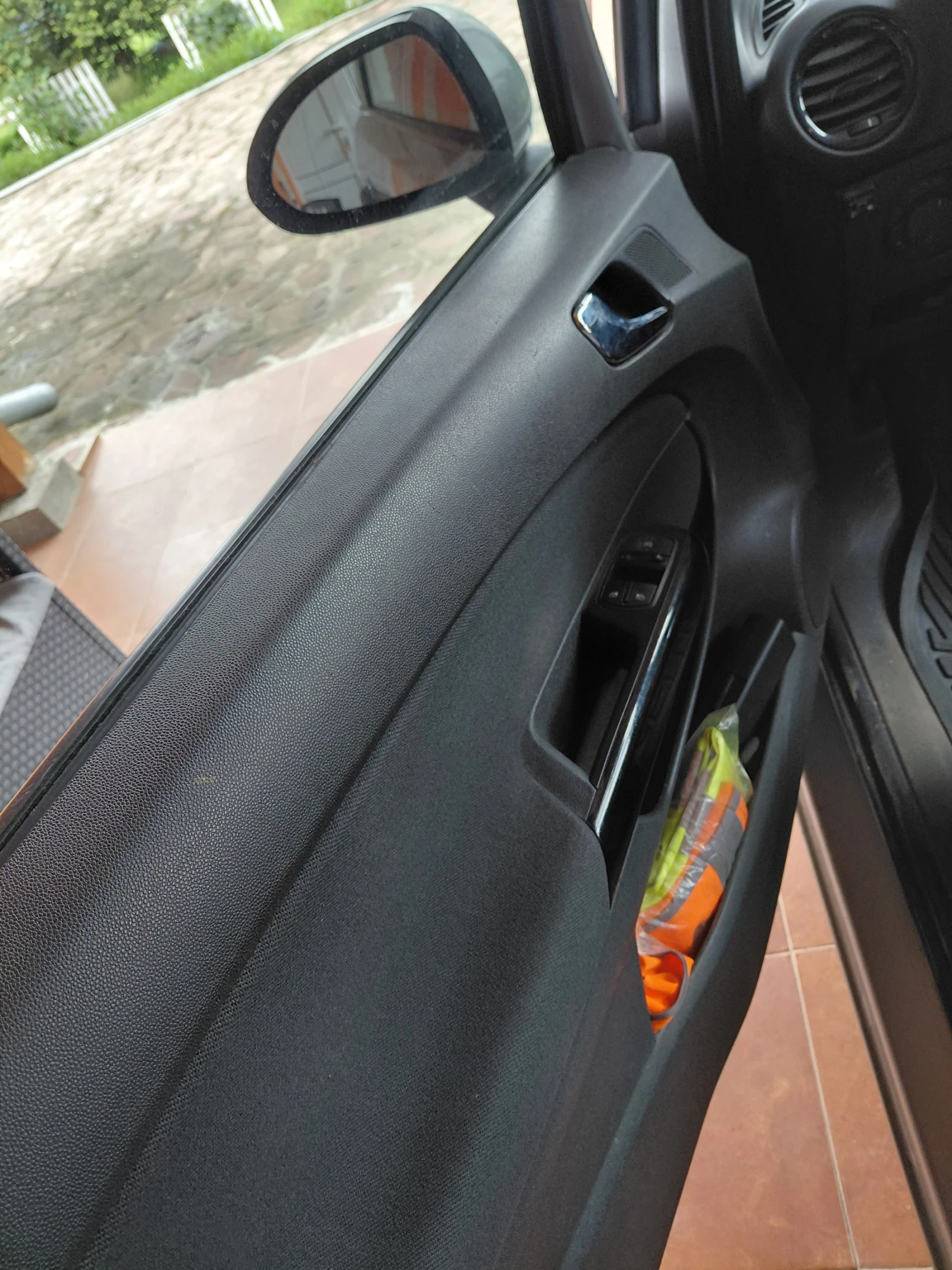 Opel Corsa, снимка 6 - Автомобили и джипове - 54485560