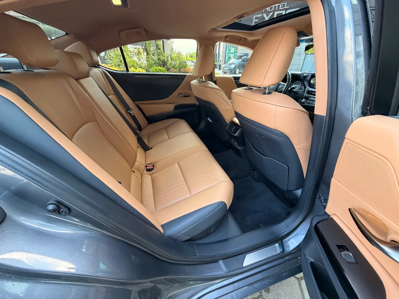 Lexus ES 300 Luxury , снимка 6 - Автомобили и джипове - 54574894