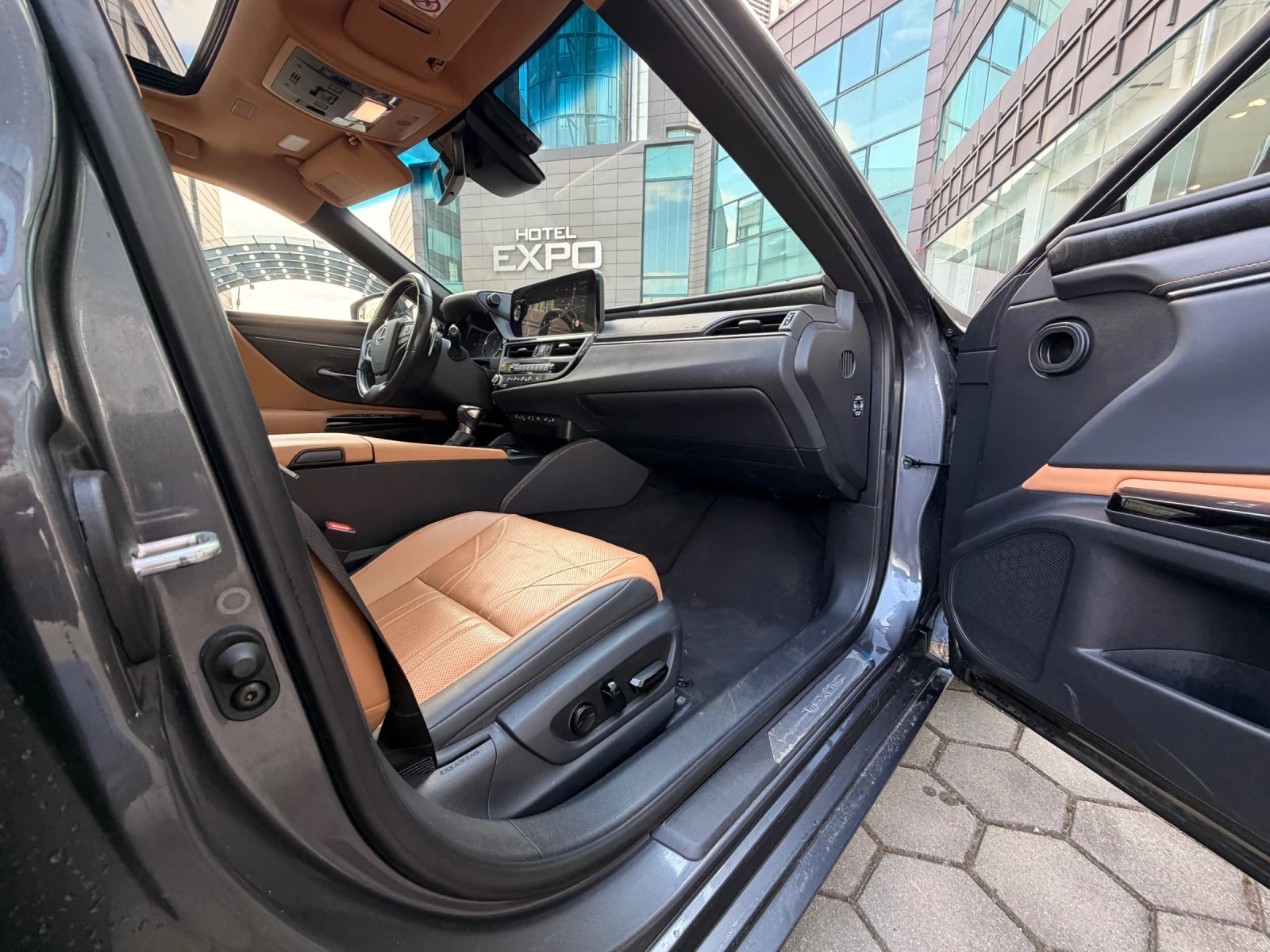 Lexus ES 300 Luxury , снимка 4 - Автомобили и джипове - 54574894