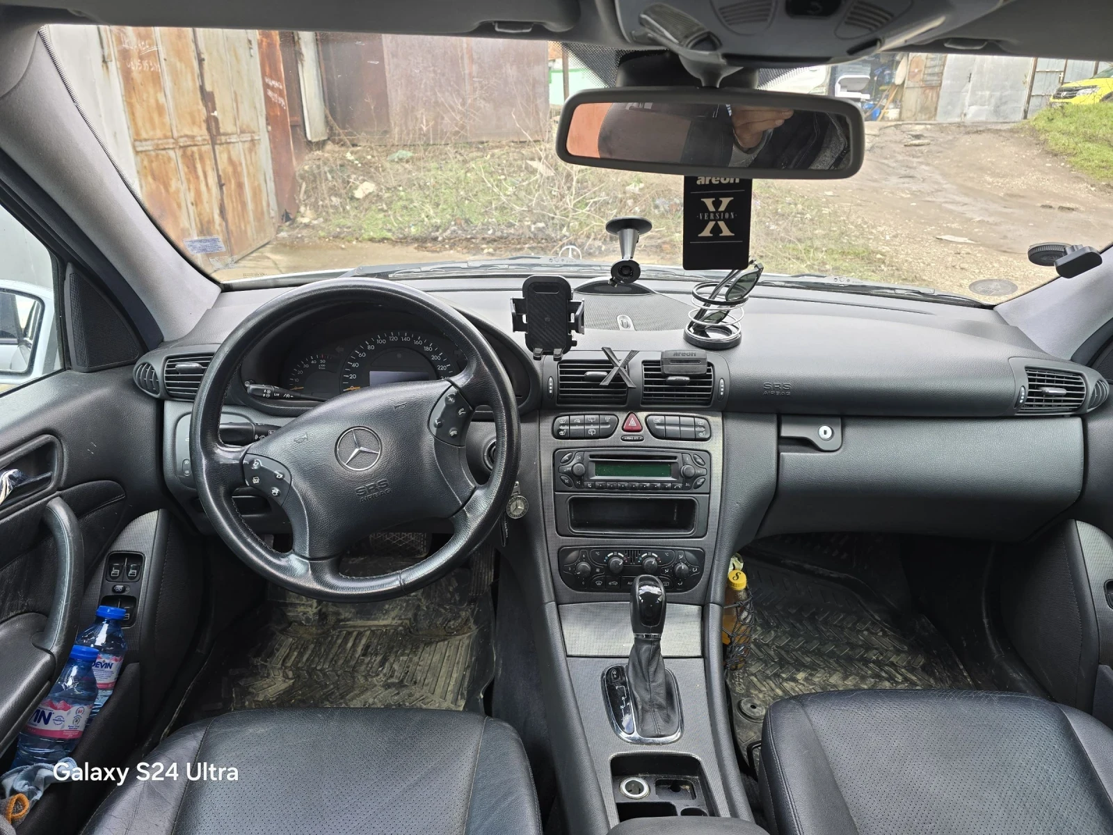 Mercedes-Benz C 220, снимка 5 - Автомобили и джипове - 54654458