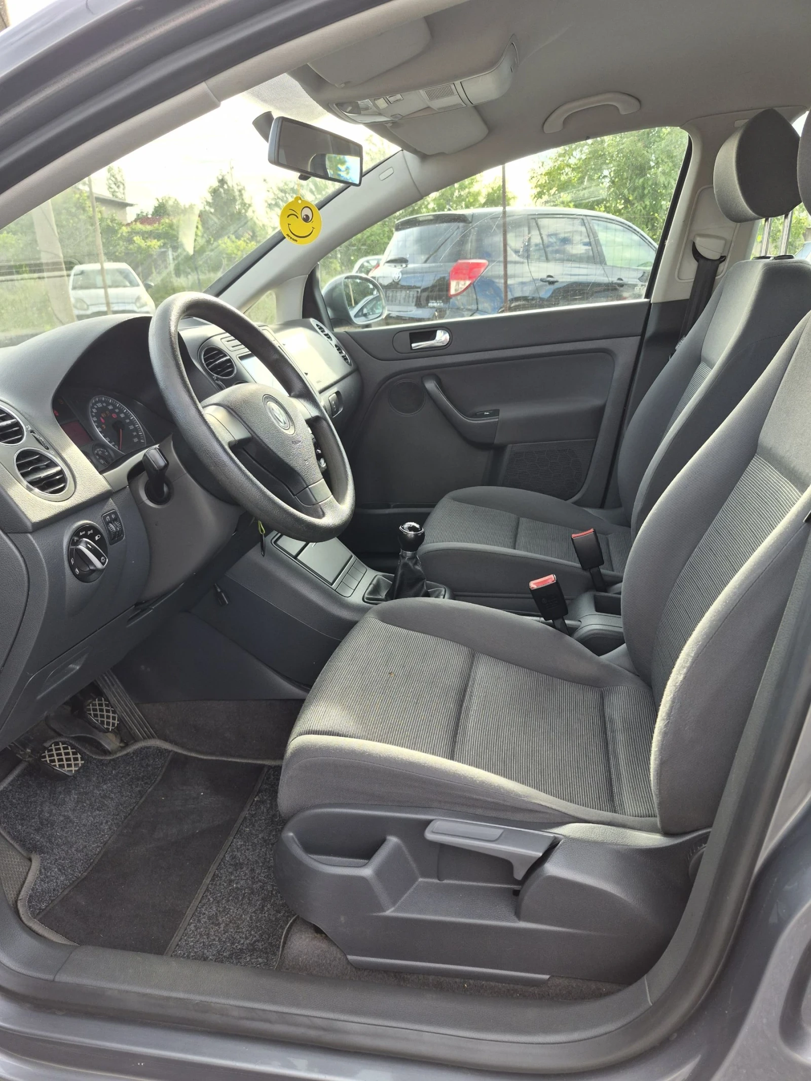 VW Golf Plus 1.9 TDI 105 к.с , снимка 9 - Автомобили и джипове - 54664391