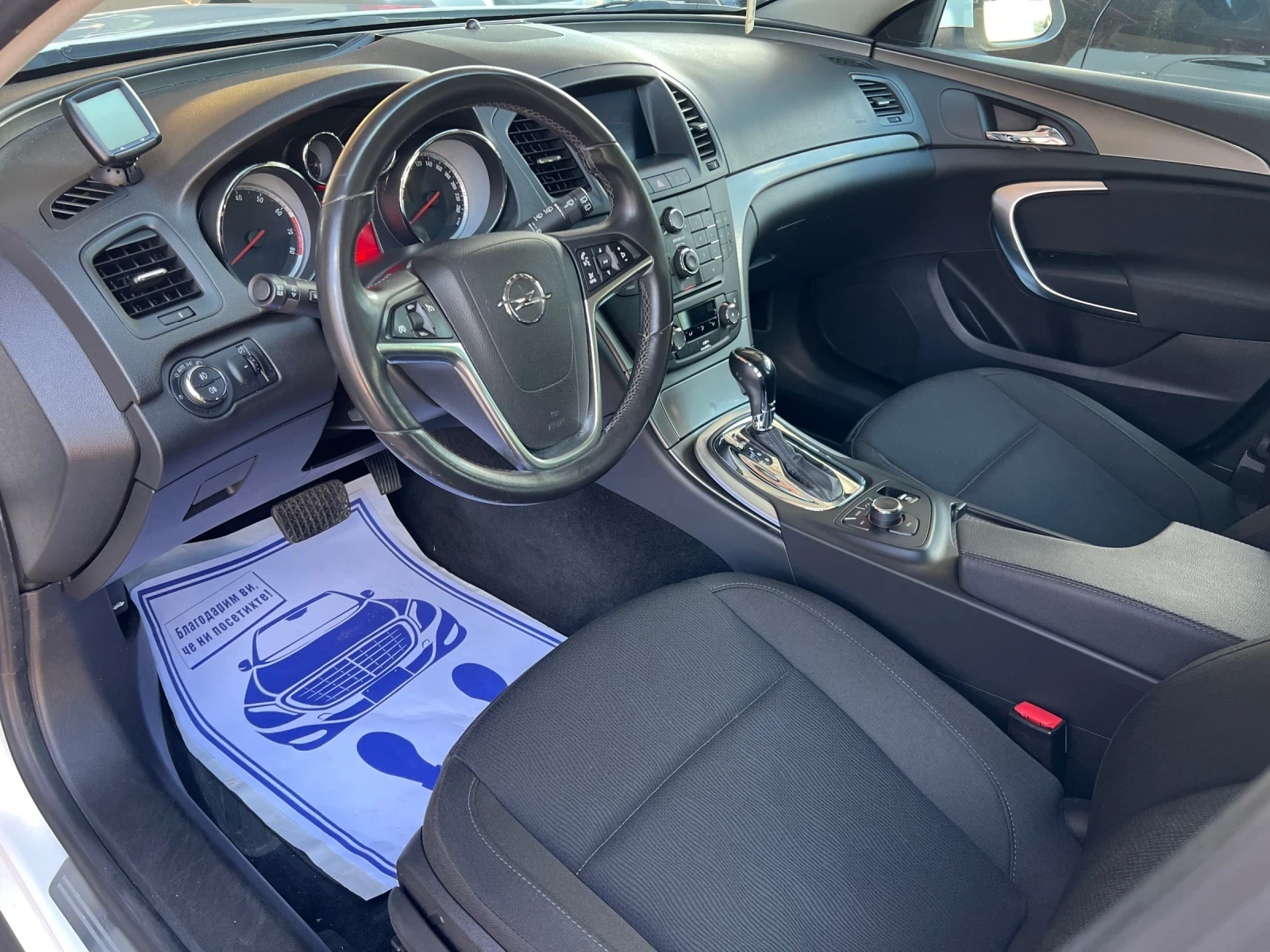 Opel Insignia 2.0Т* 4х4* АВТОМАТИК* ШВЕЙЦАРИЯ* , снимка 12 - Автомобили и джипове - 54701695