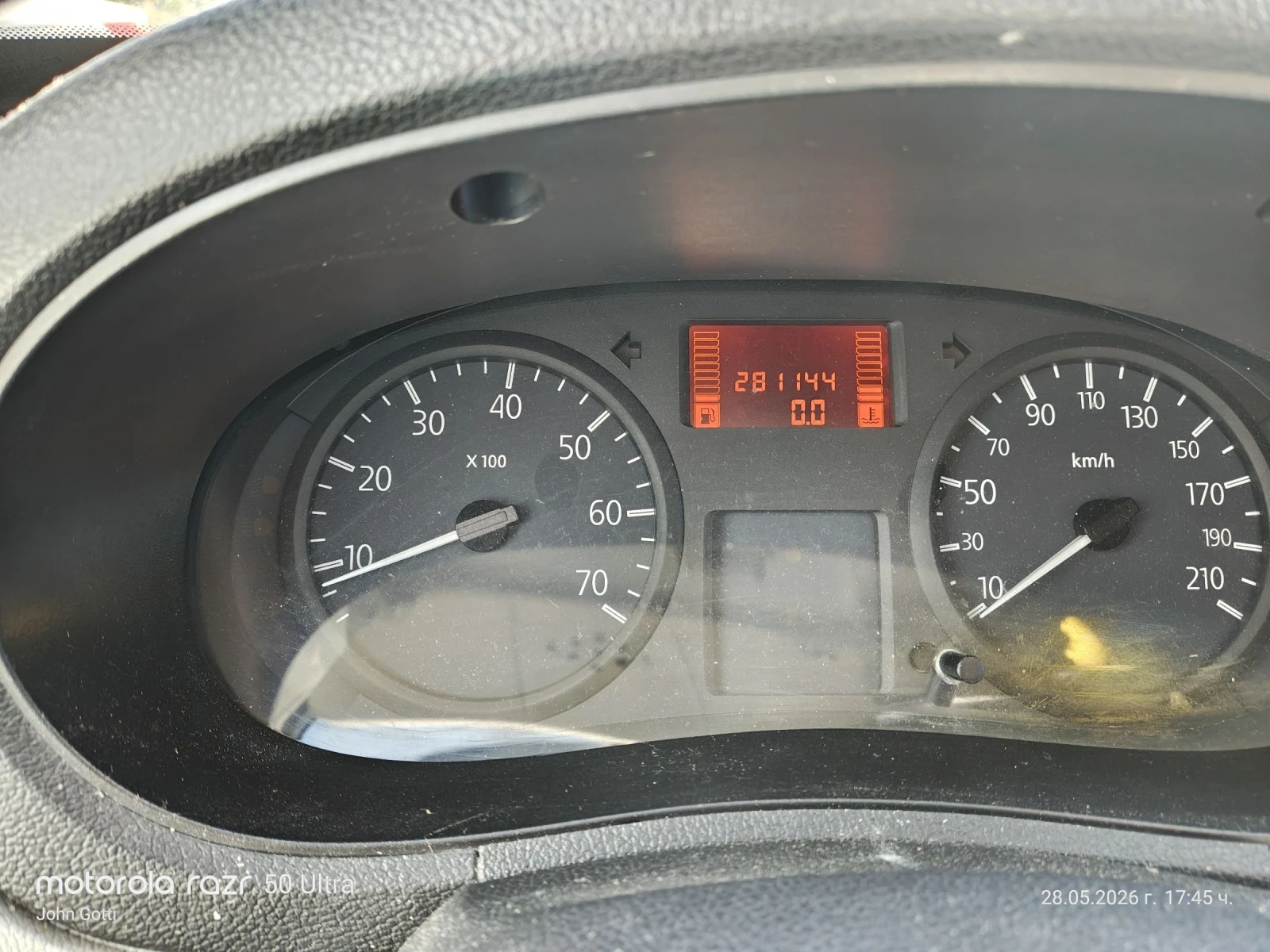 Renault Kangoo 1.5dci 70k.c. KLIMATIK 2007г., снимка 15 - Автомобили и джипове - 54702915