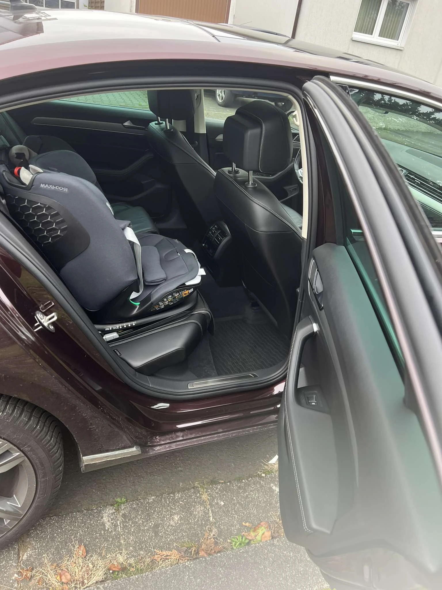 VW Passat, снимка 17 - Автомобили и джипове - 54843679