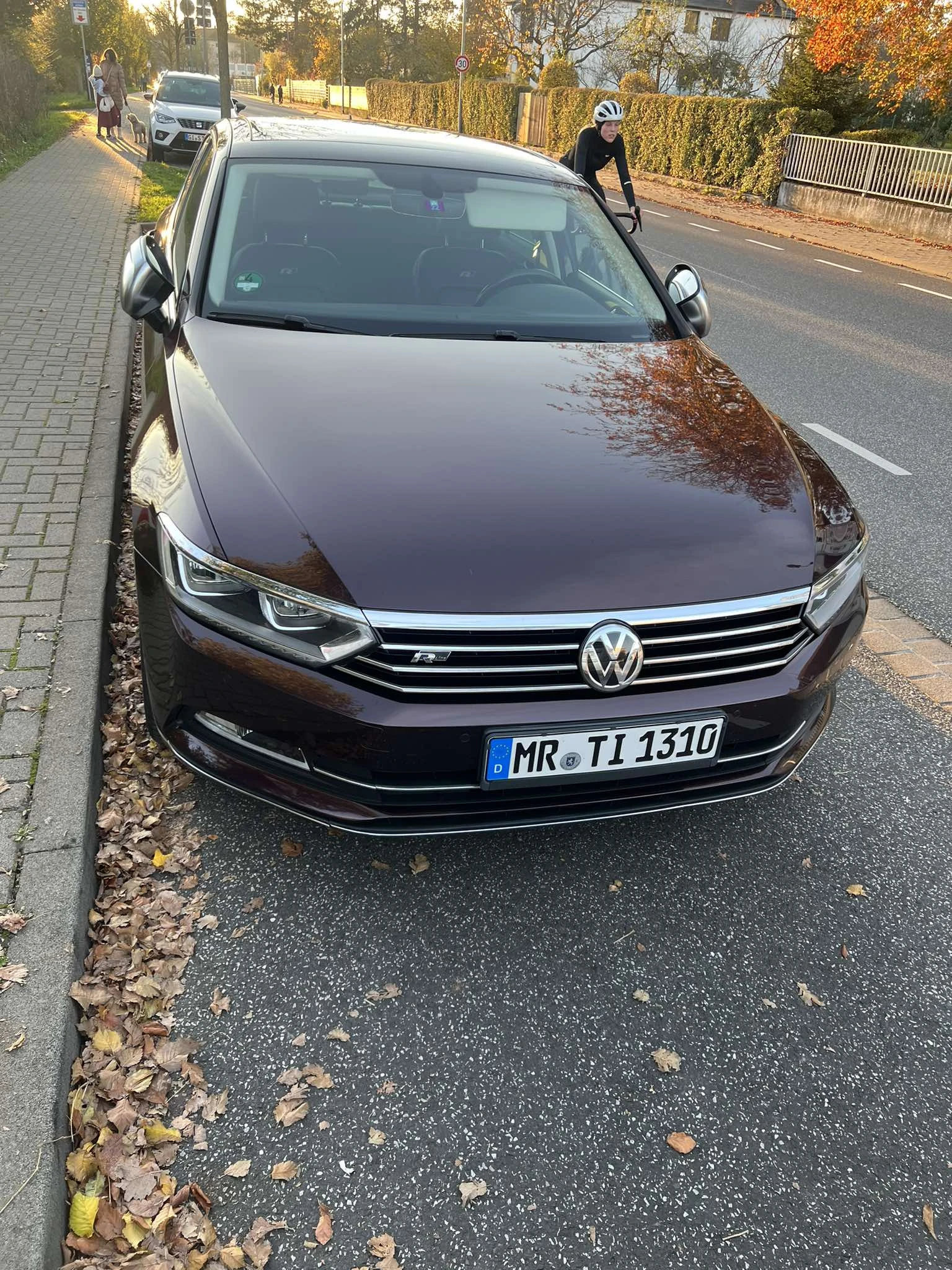 VW Passat, снимка 6 - Автомобили и джипове - 54843679
